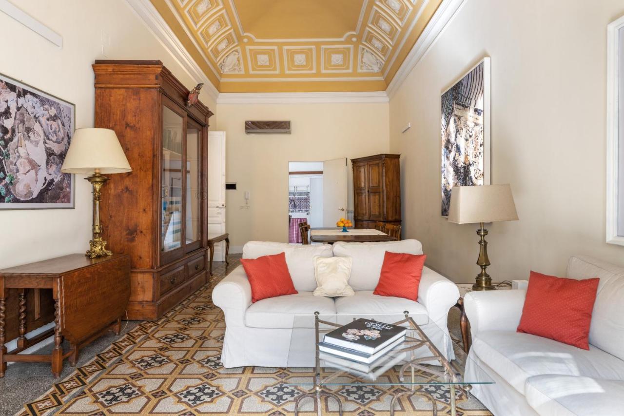 Catania City Center Historical Building Home Ngoại thất bức ảnh